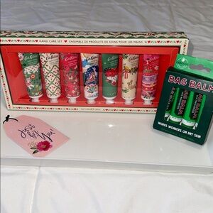 Skin Moisturizer bundle – Cath Kidston and bag bomb